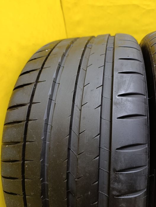 Шины 245 40 R17 Michelin 2шт