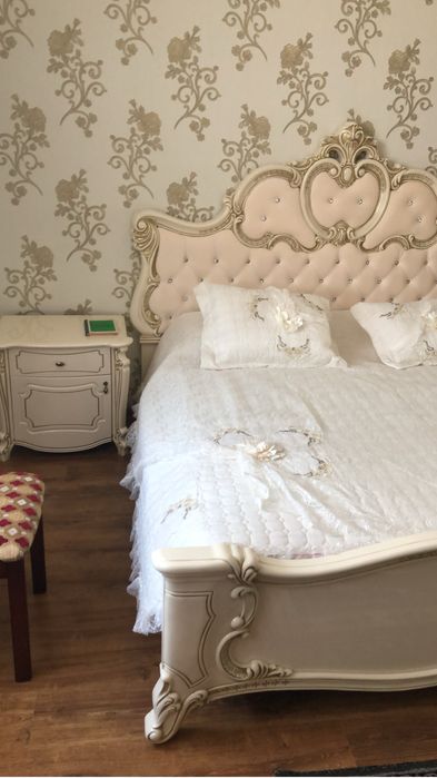 Спальный гарнитур Лорена