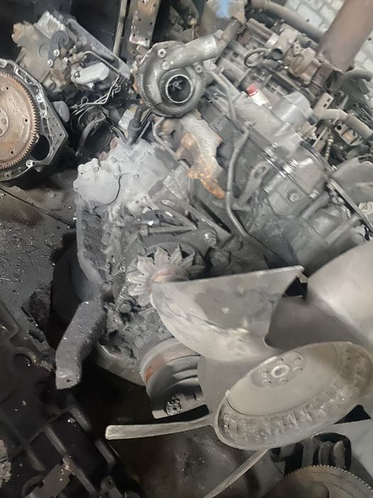 Двигатель Эксковатор Hitachi ДВС 4 НК1  Рабочий