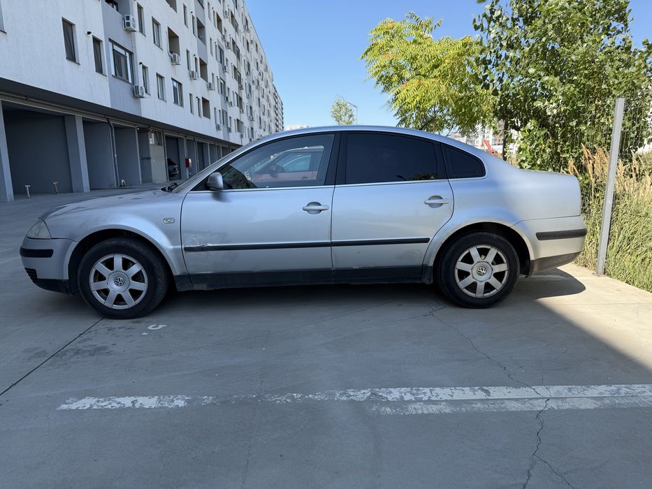VOLKSWAGEN Passat 2001 — imagine 2