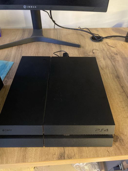 Playstation ps 4 fat