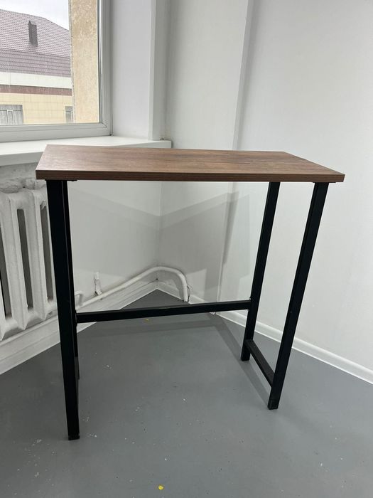 Продам барные столы