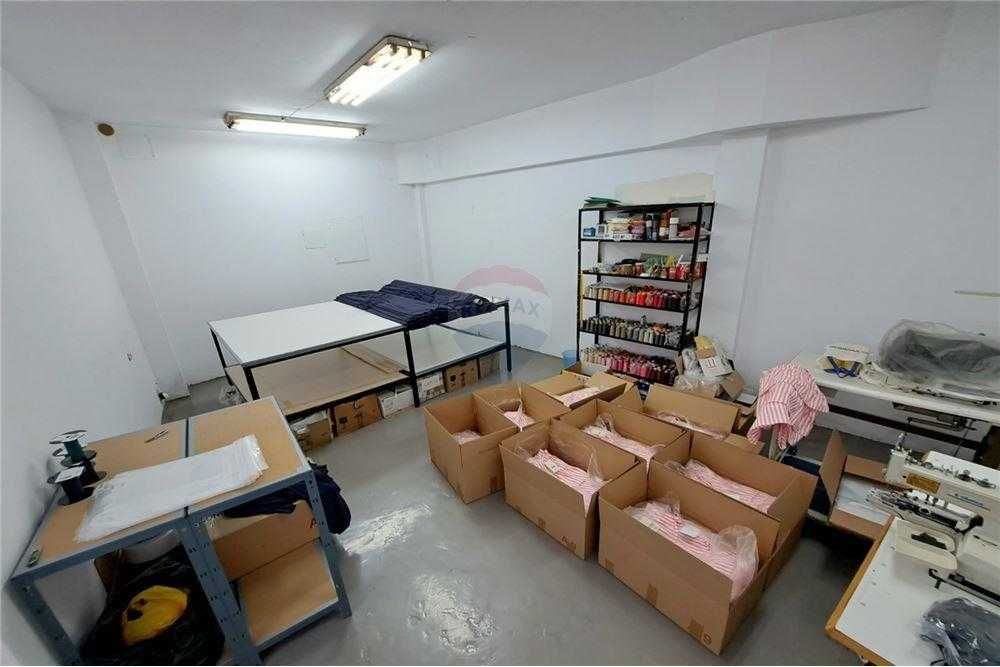 Продава се Промишлена сграда в Русе, Център - 240 кв.м за 600 €/кв.м - Снимка #11