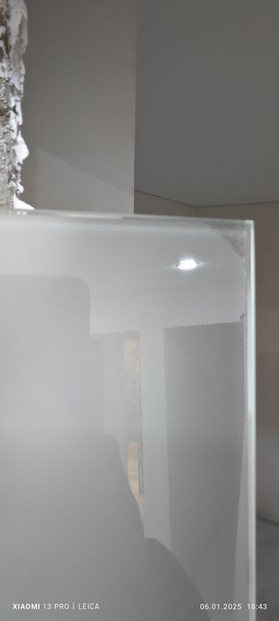 Стекло душевого ограждения