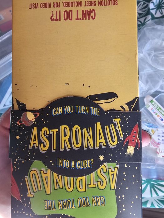 Дървен 3D пъзел Professor Puzzle - Астронавт предизвикателство за ума