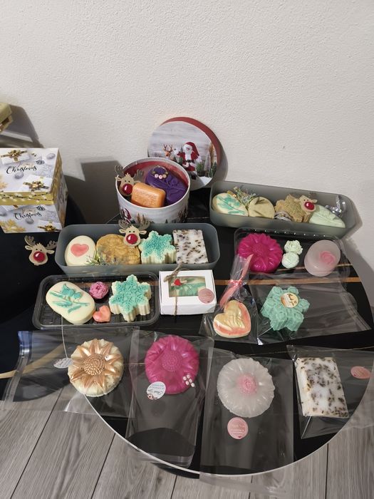 Săpun natural cu ulei măsline și infuzii plante