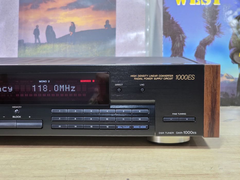 Digital satelit radio SONY DAR-1000ES, DSR hi-end, laterale lemn