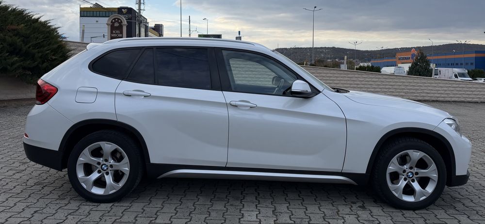 BMW X1 2014 — imagine 3