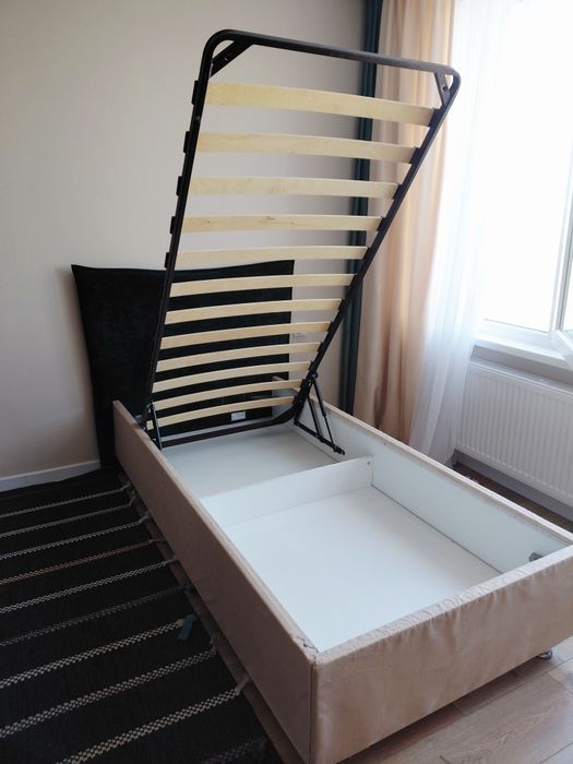 Кравать в хорошем состояний