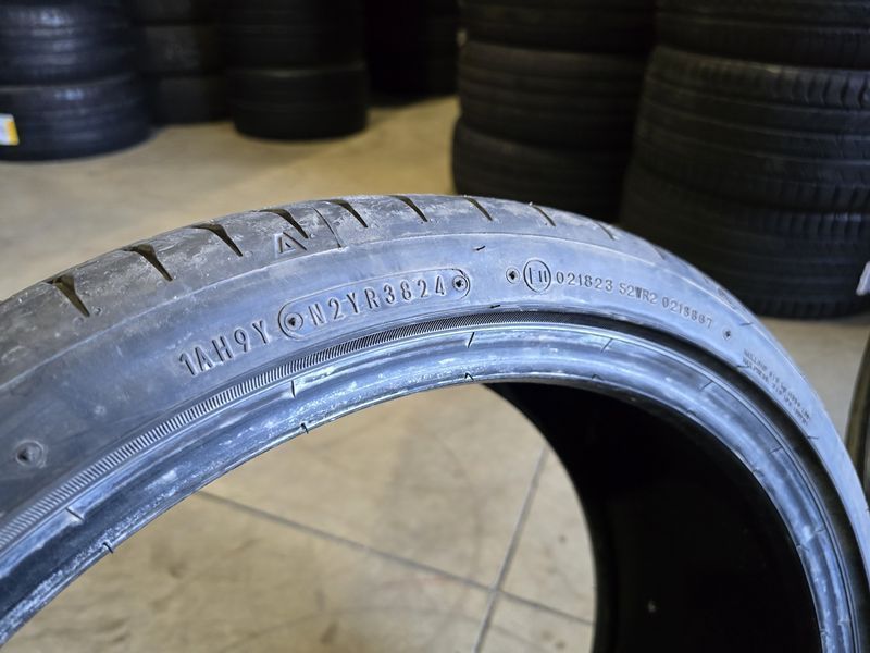 235/35/19 Falken 2бр