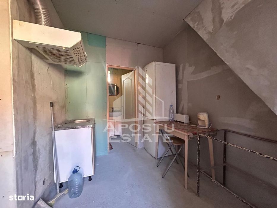 Apartament cu 1 camera la curte comuna cu putini locatari, in Balcescu
