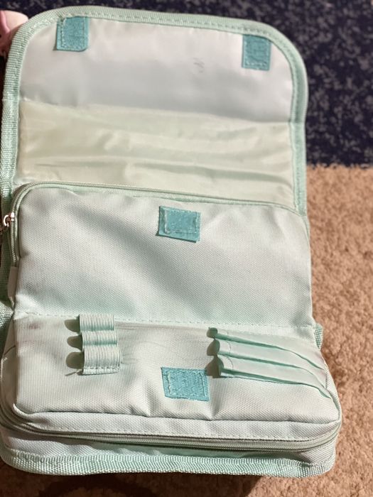 пенал вместительный