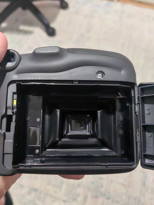 Продам Instax 11 mini