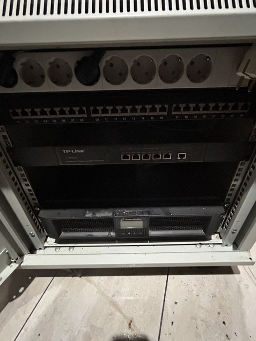Server Rack Tp Link