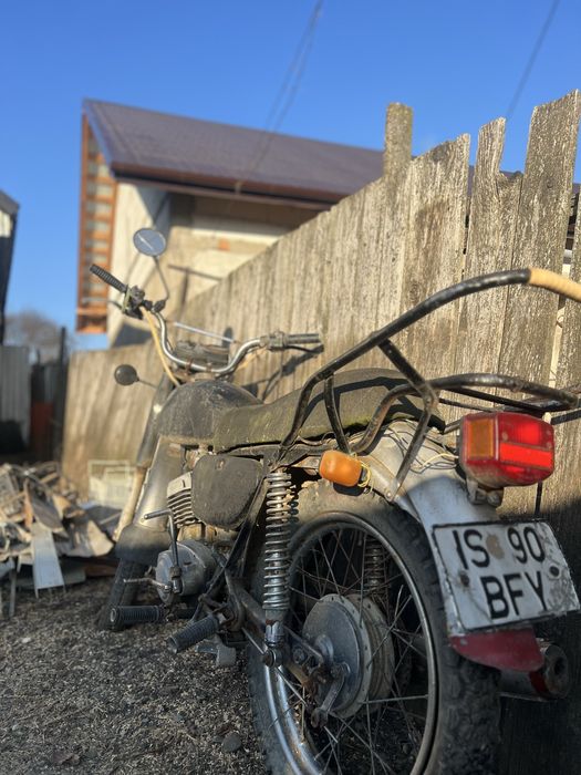 Vând moto minsk 125