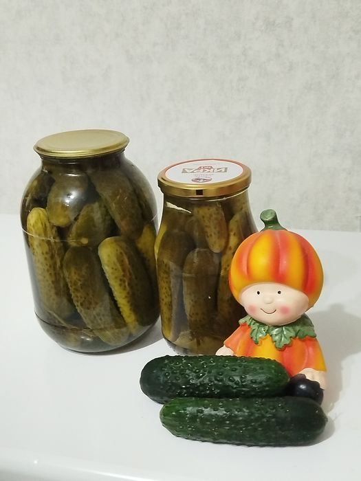 Продам солёные огурцы и помидоры