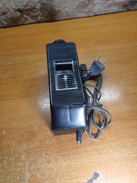 Proiector de diafilme