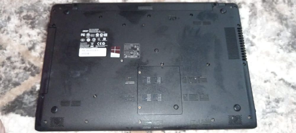 Продам ноутбук acer aspire v5-550