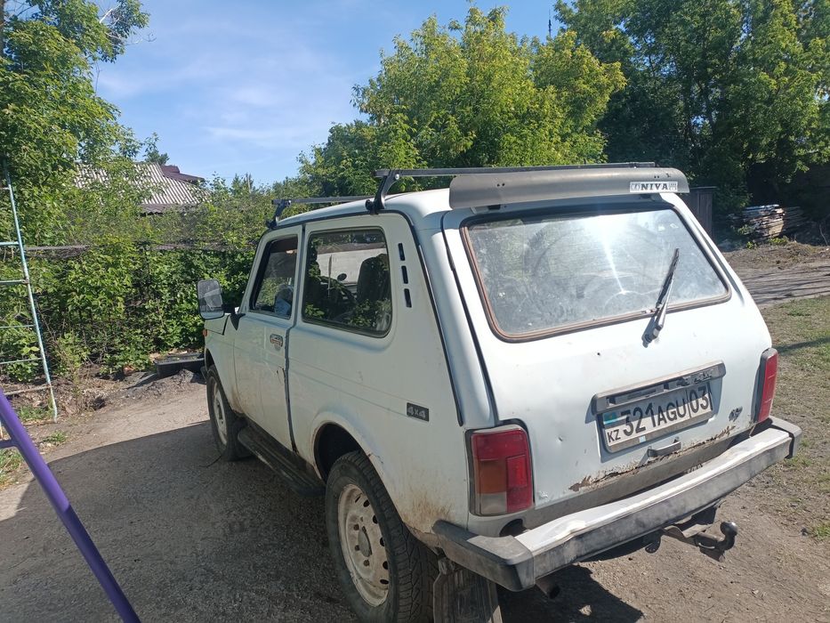 Продам ниву на ходу