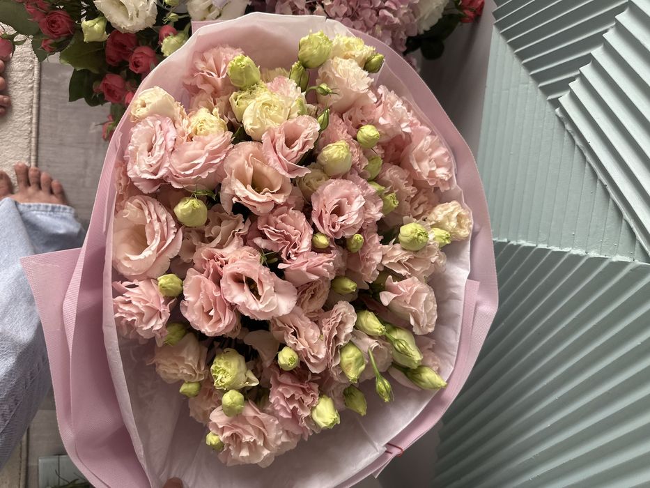 Продается Цветы свежие Астана