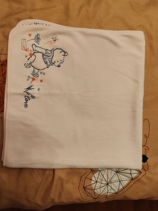 Бебешко ново двулицево одеалце