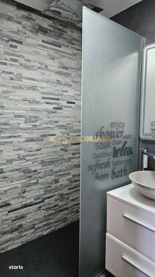 2 Camere de inchiriat | Piata Trapezului | Metrou | Mobilat | Utilat