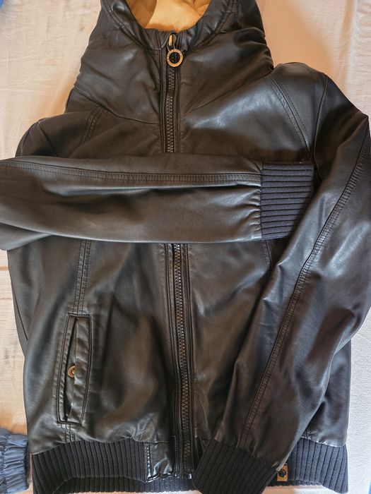 Кожено Яке с качулка FLI PAPIGU