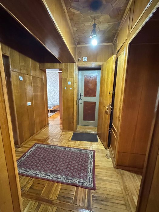 Продаётся 3/4/4 77-серия Буюк ипак йули метро