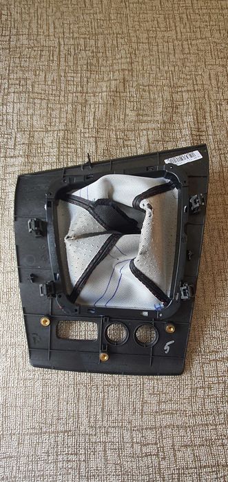 Алфа Ромео 159 централна конзола