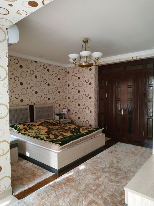 Срочно Сдается Яккасарайский р-н шикарный больщой дом