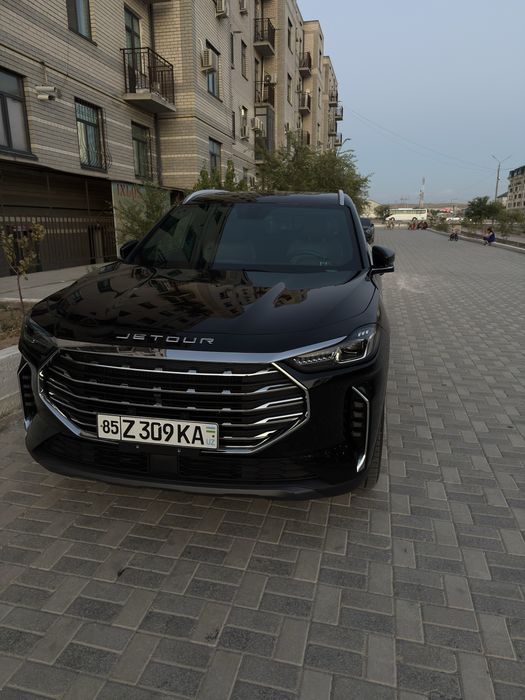 Jetour x70 plus 1,5 turbo 2023 yil
