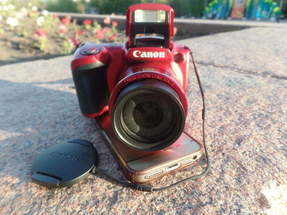 Профессиональная камера Canon PowerShot SX400 IS