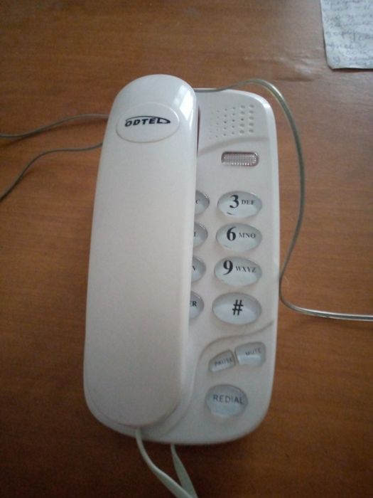 Стационарный телефон