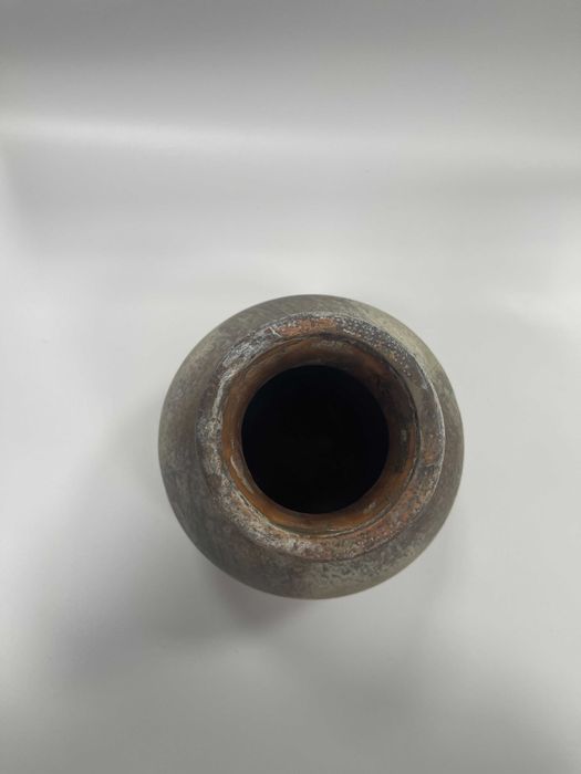 vaza ceramica gri