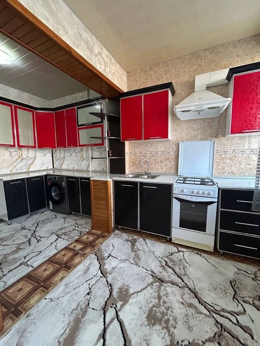 3 хонали квартира сотилади