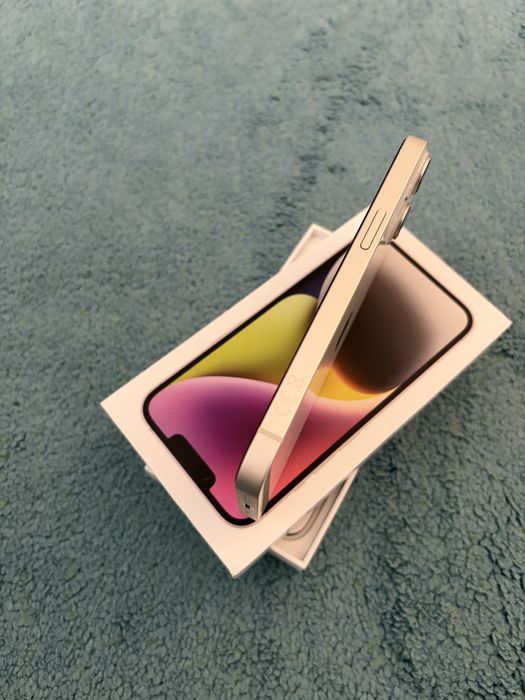 Iphone 14 alb impecabil