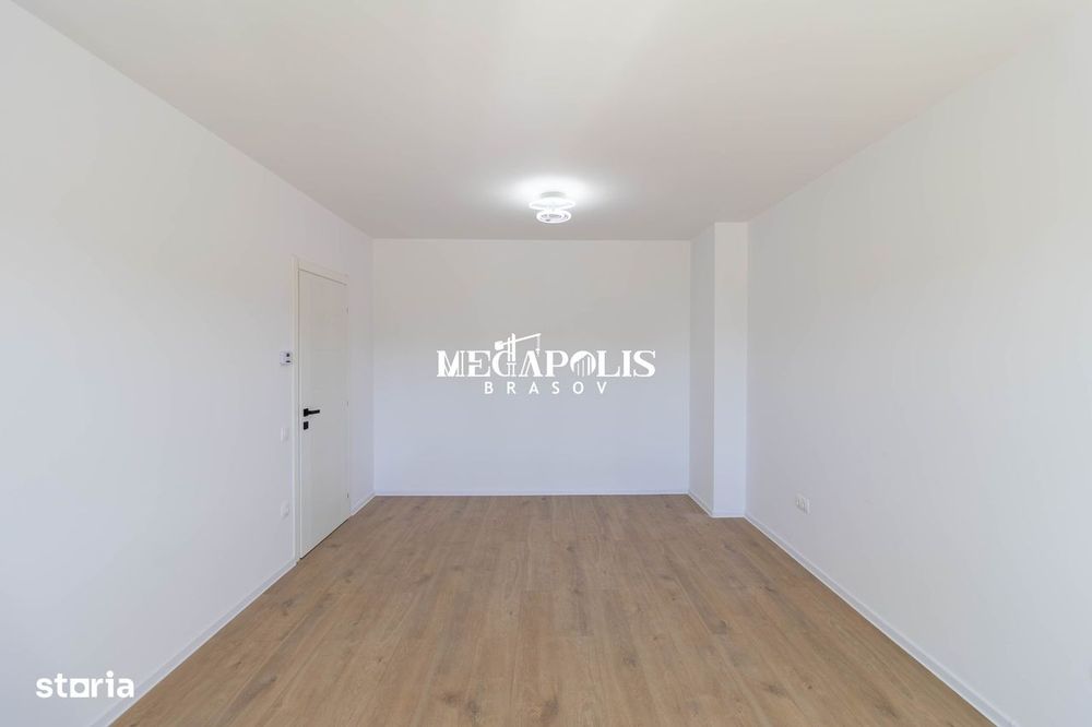 Apartament 3 Camere Decomandat Tractorul Intabulat