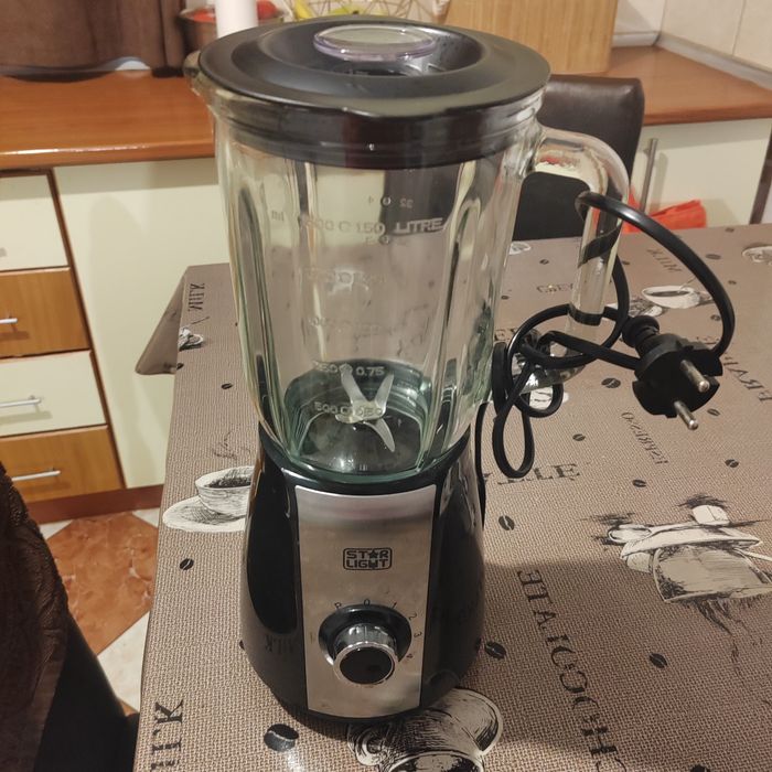 Vând Blender Star-Light BD-600BS, 600W, 1.5 l, 5 viteze + functie Puls