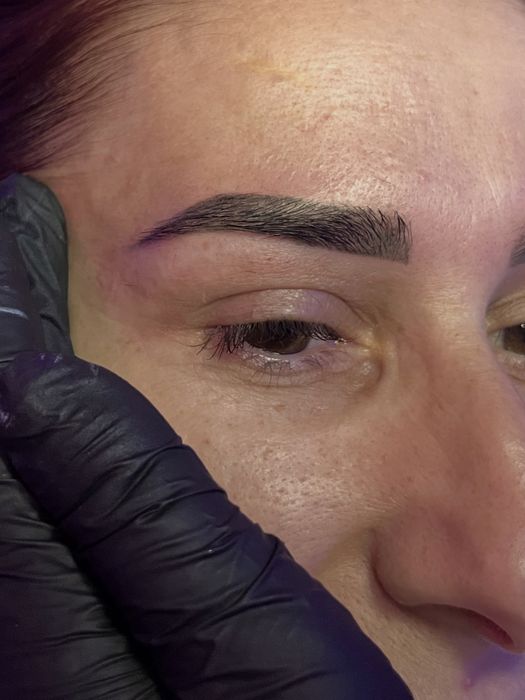 Cosmetica, gene fir cu fir, stilizare sprancene, makeup, laminare