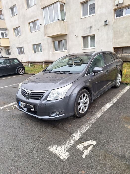 Toyota Avensis 177 CP