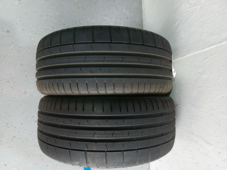 235.35.20 Pirelli Vara Second-hand