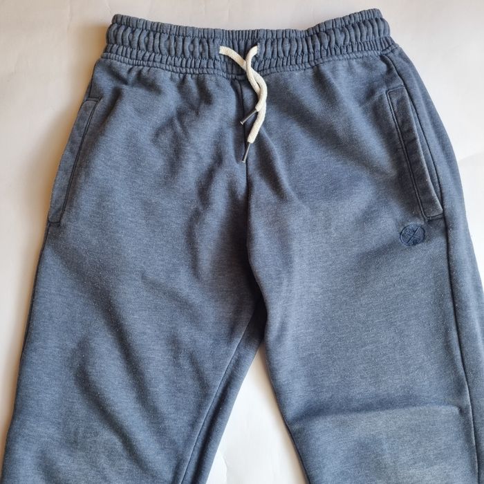 Спортно долнище Next в син цвят и блуза Name it, многоцветна, 122-128