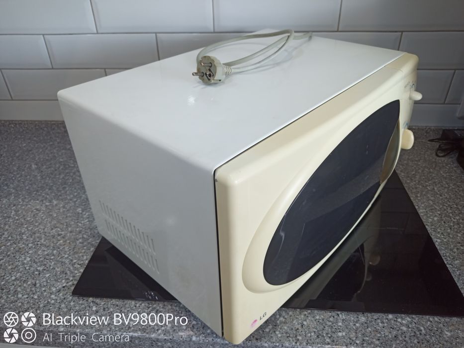 Микроволновка LG