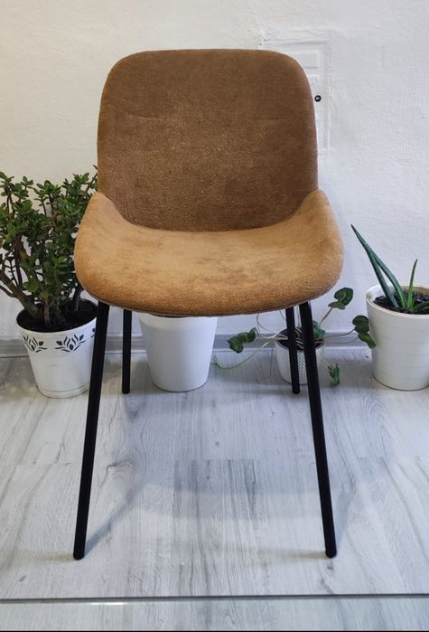 Vând scaune NOI Eva bucatarie/living Casa Italia