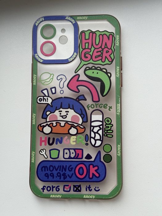 Чехлы на айфон 12