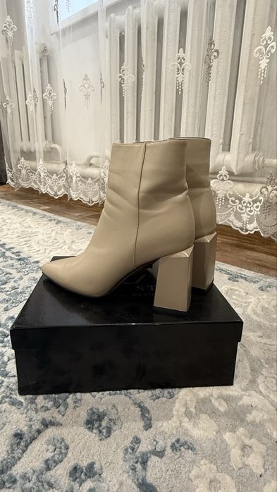 продам ботильоны