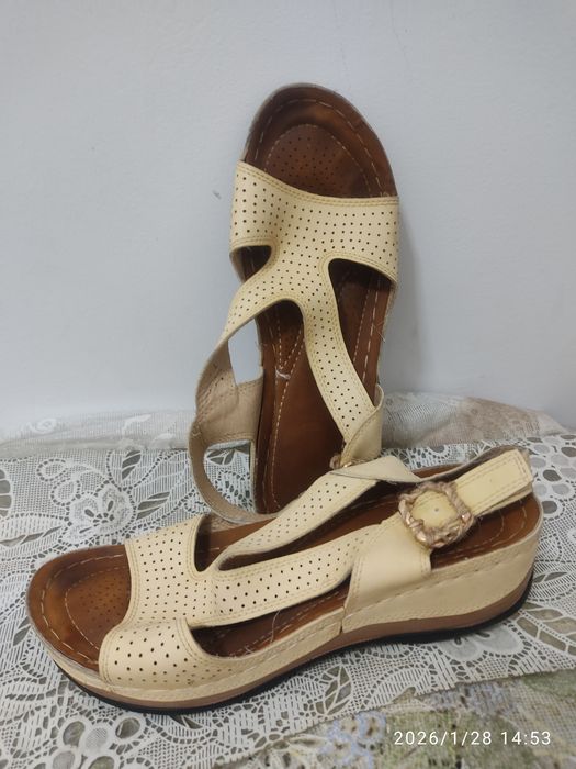 Босоножки женские б/у