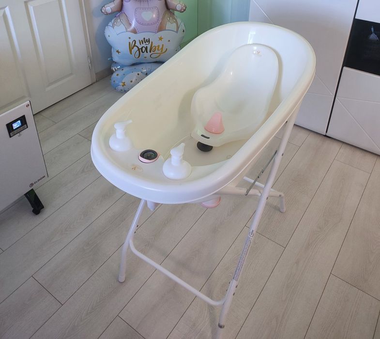 CANGAROO Комплект вана със стойка BUBBLE РОЗОВА