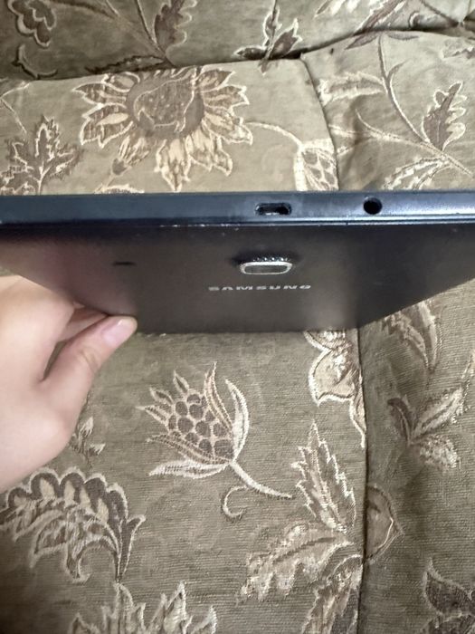 Планшет Samsung Galaxy Tab E 9.6