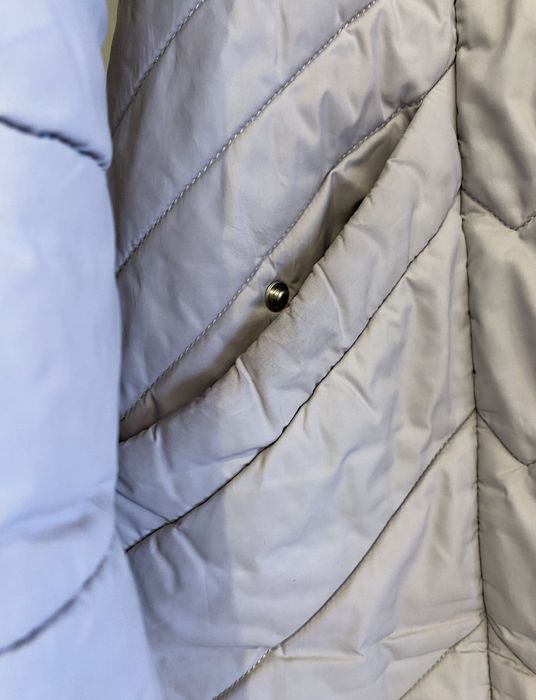 Продам куртку дешево